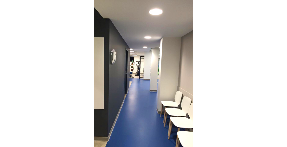 Rénovation d'un ancien local professionnel pour la création d'un espace médical.