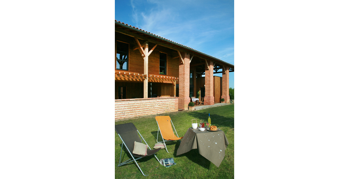 Construction d'une maison en ossature bois sous une ancienne grange "Lauraguaise".