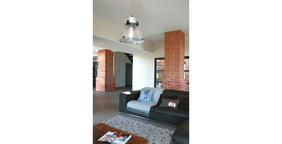 Construction d'une maison en ossature bois sous une ancienne grange "Lauraguaise".